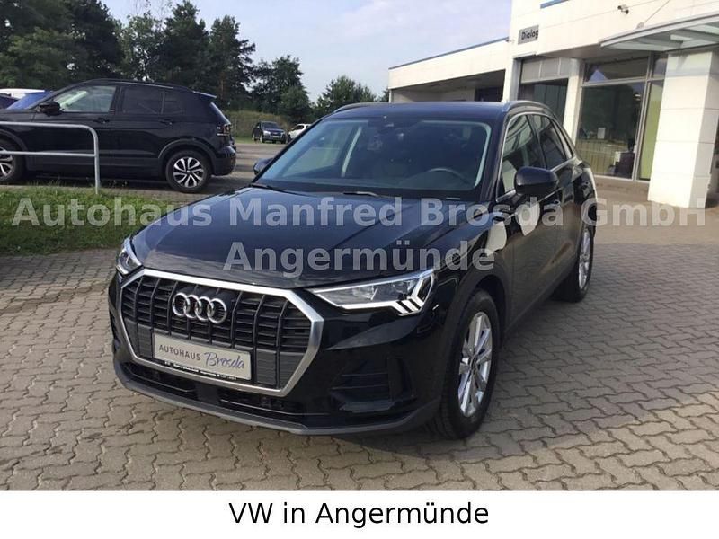 Gebraucht Audi Q3 Sport 150 PS (110 kW) 2021 Schwarz SUV
