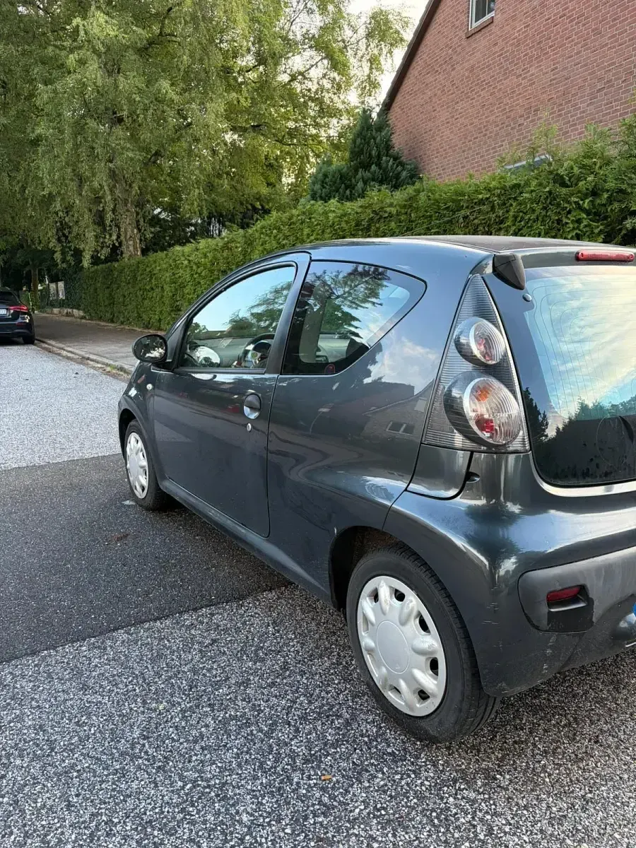 Gebraucht Citroën C1 60 PS (44 kW) 2008 Grau Kleinwagen