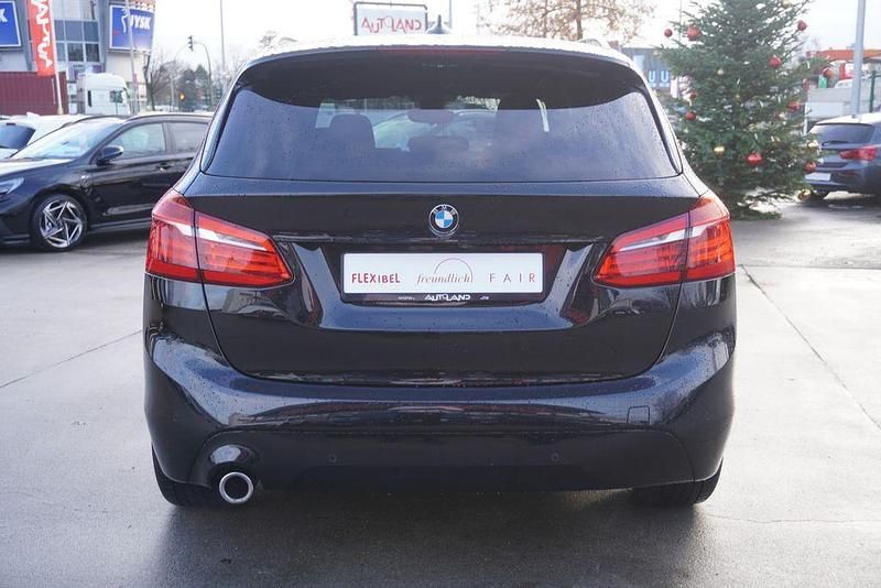 Gebraucht BMW 225 iPerformance 224 PS (164 kW) 2019 Black sapphire met. Van / Kleinbus