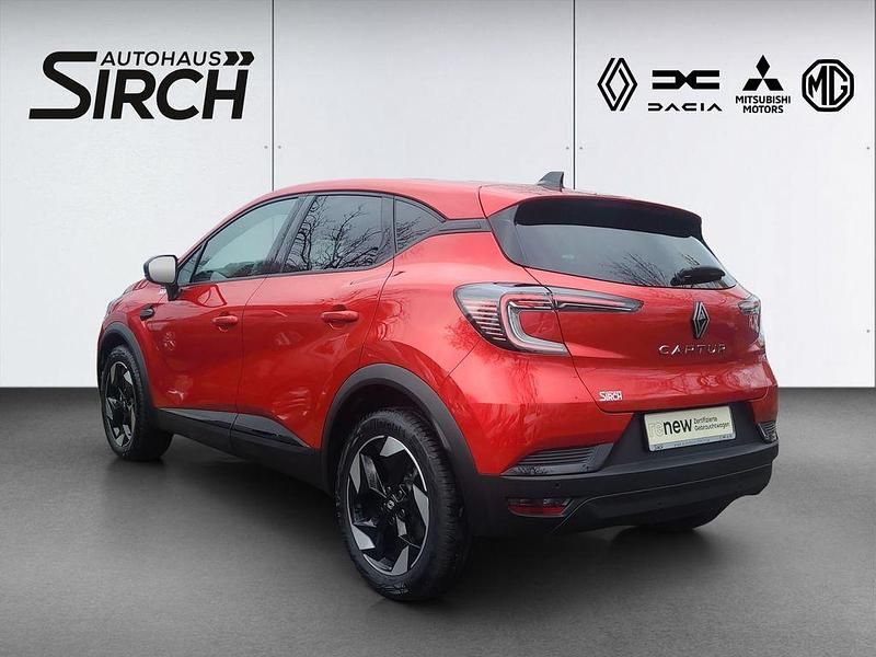 Gebraucht Renault Captur Techno 91 PS (66 kW) 2025 Rot SUV