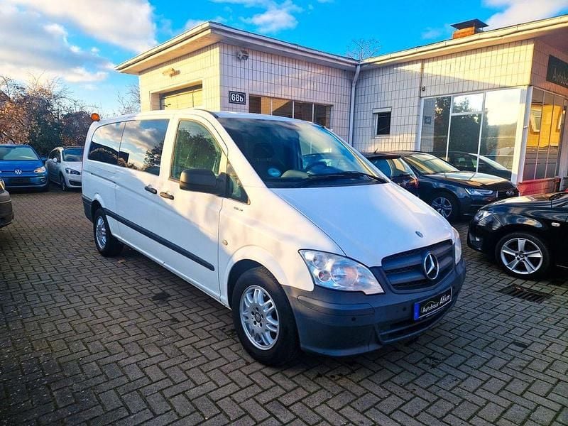 Gebraucht Mercedes Vito 95 PS (69 kW) 2011 Weiß Van