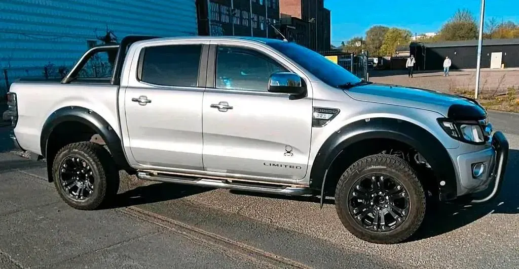 Gebraucht Ford Ranger 150 PS (110 kW) 2014 Silber Pickup