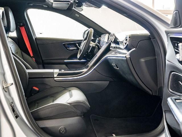 Silber / hightechsilber Gebraucht 2023 Mercedes C43 AMG AMG Limousine | 59.835 € (Fairer Preis) - Bild 1/4