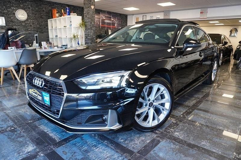 Gebraucht Audi A5 Sportback Advanced 204 PS (150 kW) 2022 Schwarz Kleinwagen