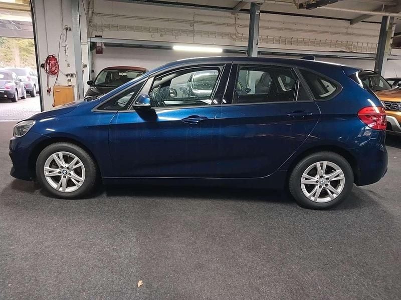 Gebraucht BMW 220 Advantage 190 PS (139 kW) 2019 Blau Kombi