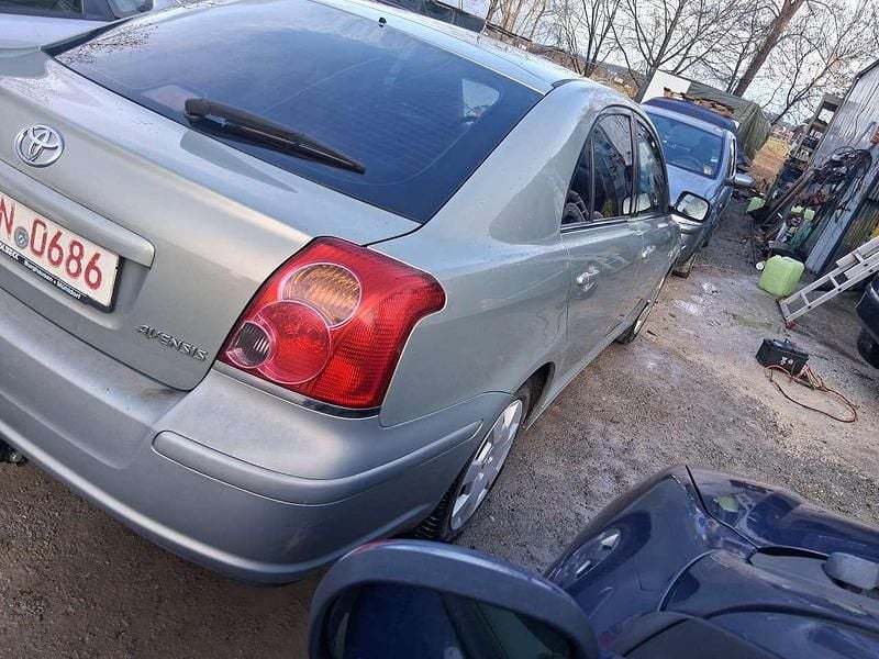 Gebraucht Toyota Avensis Sol 129 PS (94 kW) 2005 Other Limousine