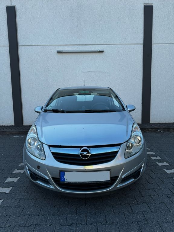 Silber Gebraucht 2009 Opel Corsa Limousine | 1.050 € (Superpreis) - Bild 1/4