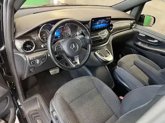 Gebraucht Mercedes V300 AMG Edition 237 PS (174 kW) 2022 Schwarz Van / Kleinbus