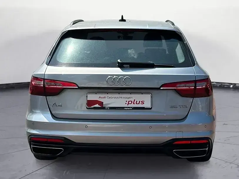Gebraucht Audi A4 Advanced 163 PS (119 kW) 2021 Schwarz Kombi