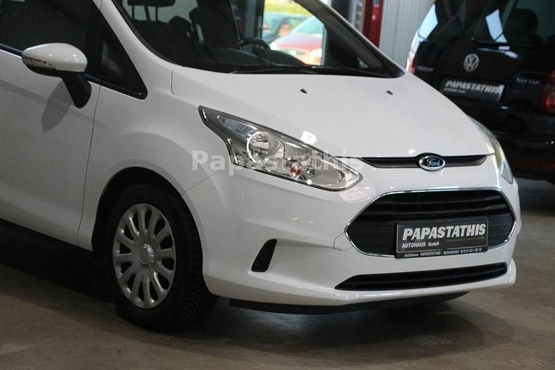 Usata Ford B-MAX 101 CV (74 kW) 2013 Bianco Monovolume