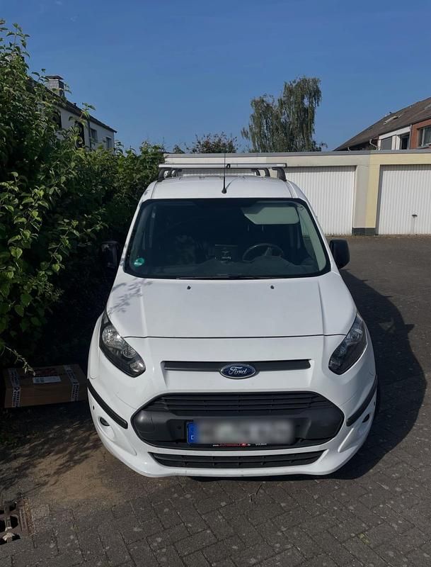 Weiß Gebraucht 2016 Ford Transit Limousine | 9.000 € (Fairer Preis) - Bild 1/4