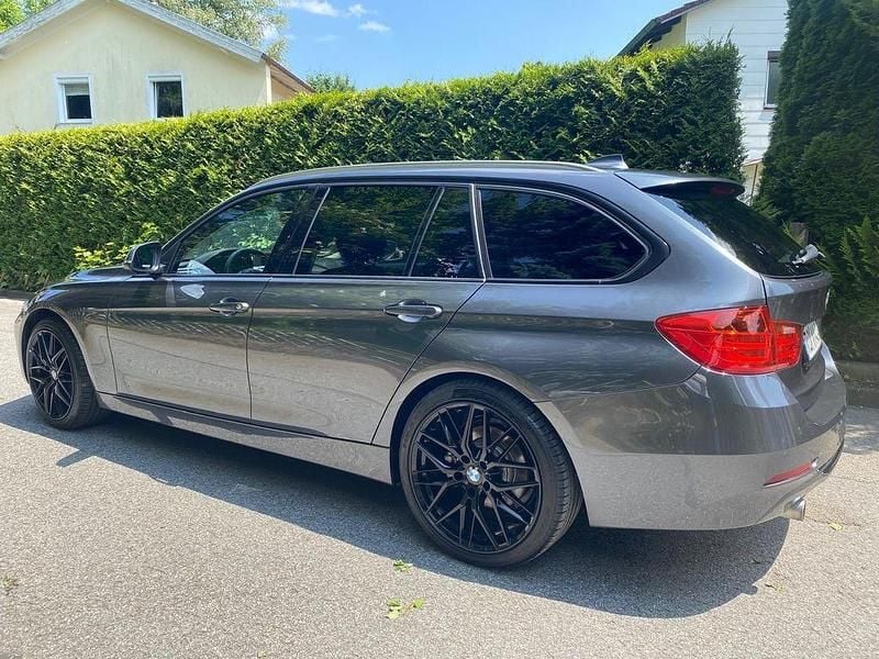 Gebraucht 2013 BMW 320 Sport Line Kombi | 12.000 € (Fairer Preis) - Bild 1/4