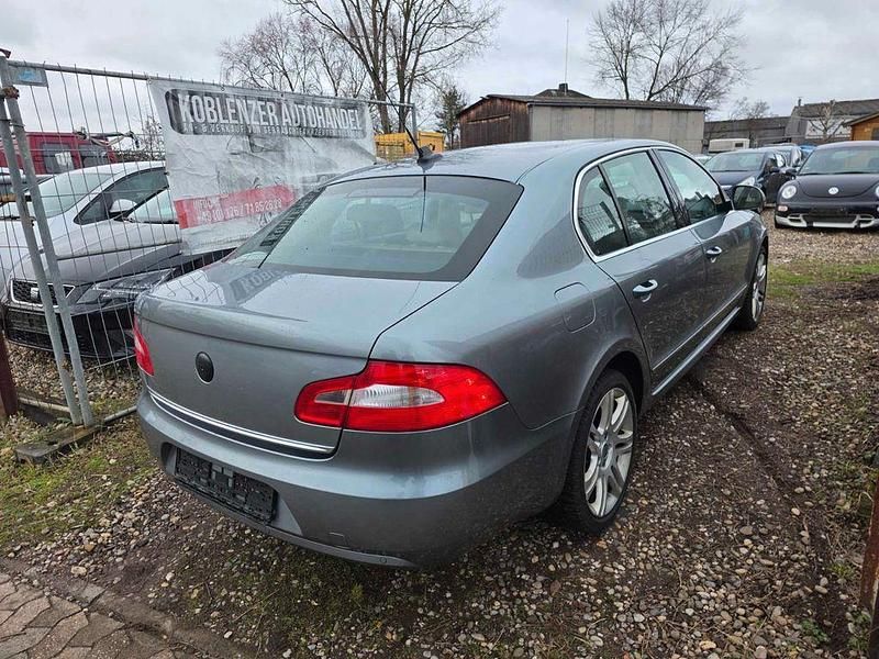 Gebraucht Skoda Superb Elegance 160 PS (117 kW) 2009 Limousine