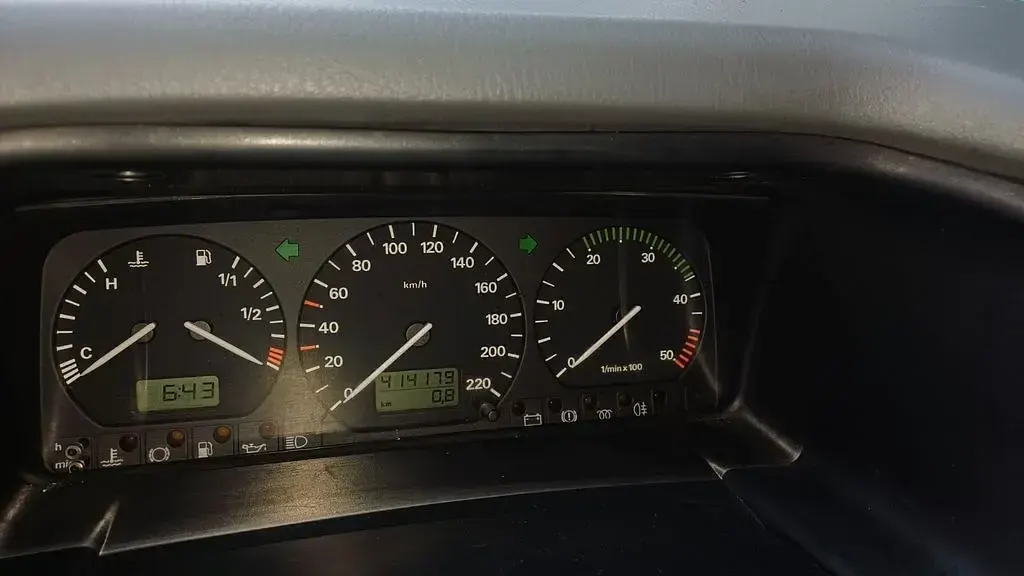 Gebraucht VW T4 151 PS (111 kW) 1998 Grau Van
