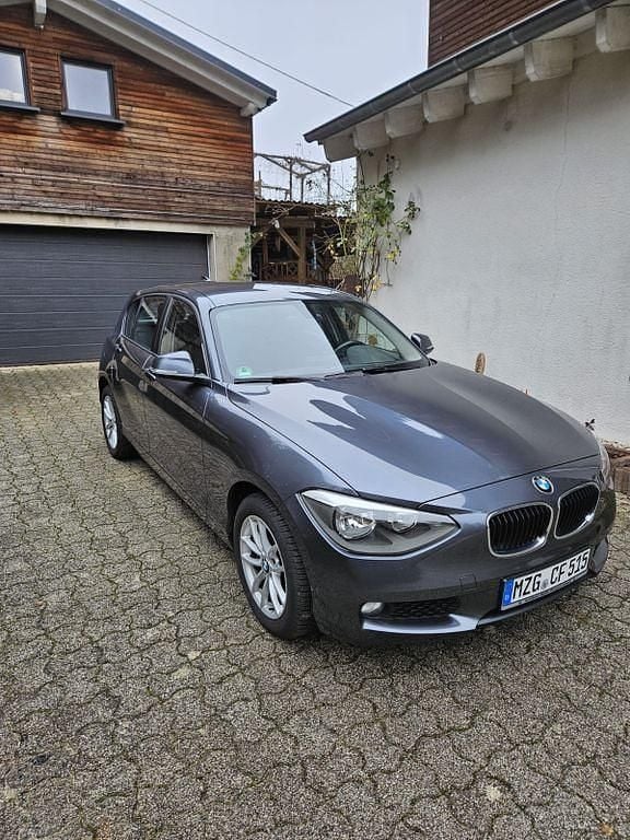 Gebraucht BMW 118 170 PS (125 kW) 2014 Grau Kleinwagen