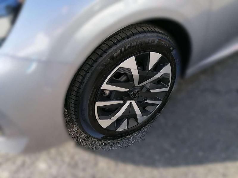 Gebraucht Peugeot 208 Active 101 PS (74 kW) 2024 Silber Kleinwagen