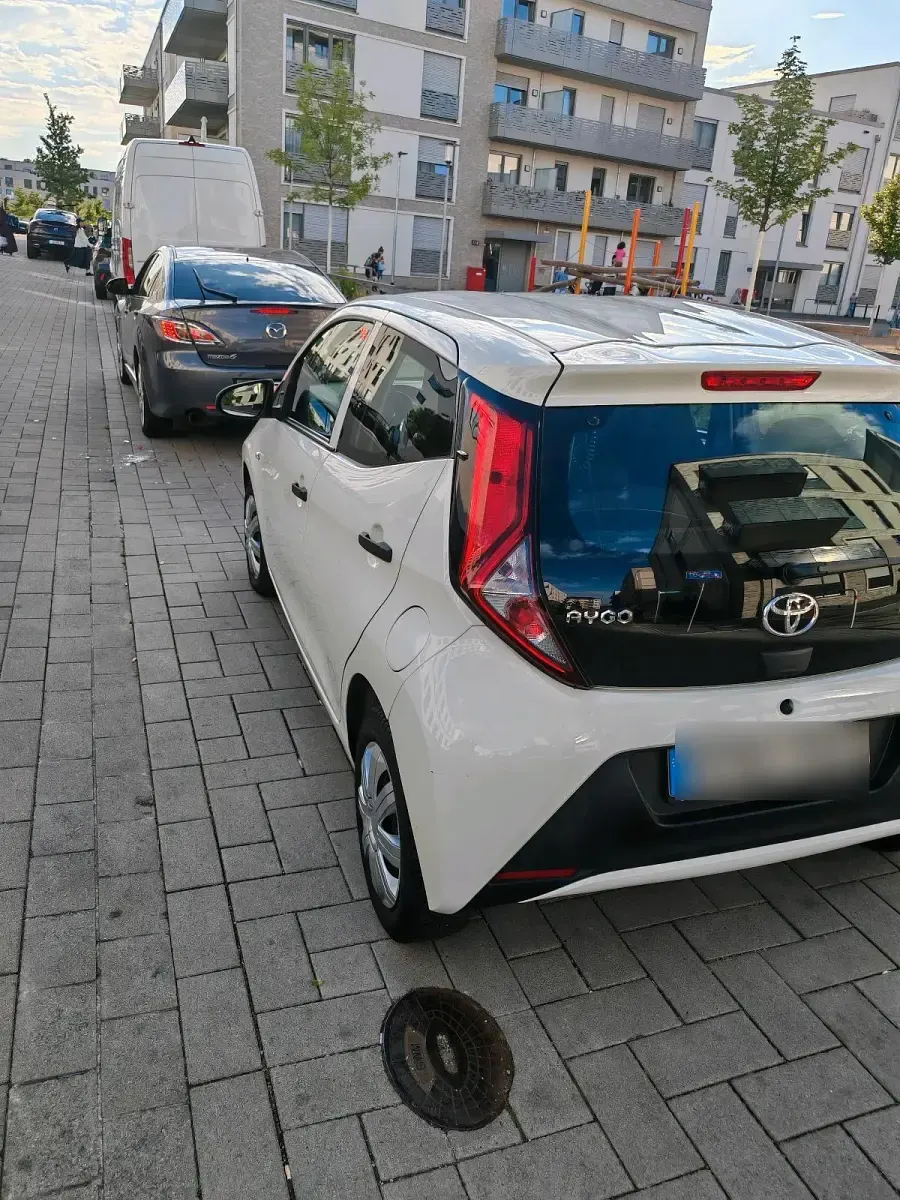Gebraucht Toyota Yaris 72 PS (52 kW) 2019 Weiß Limousine