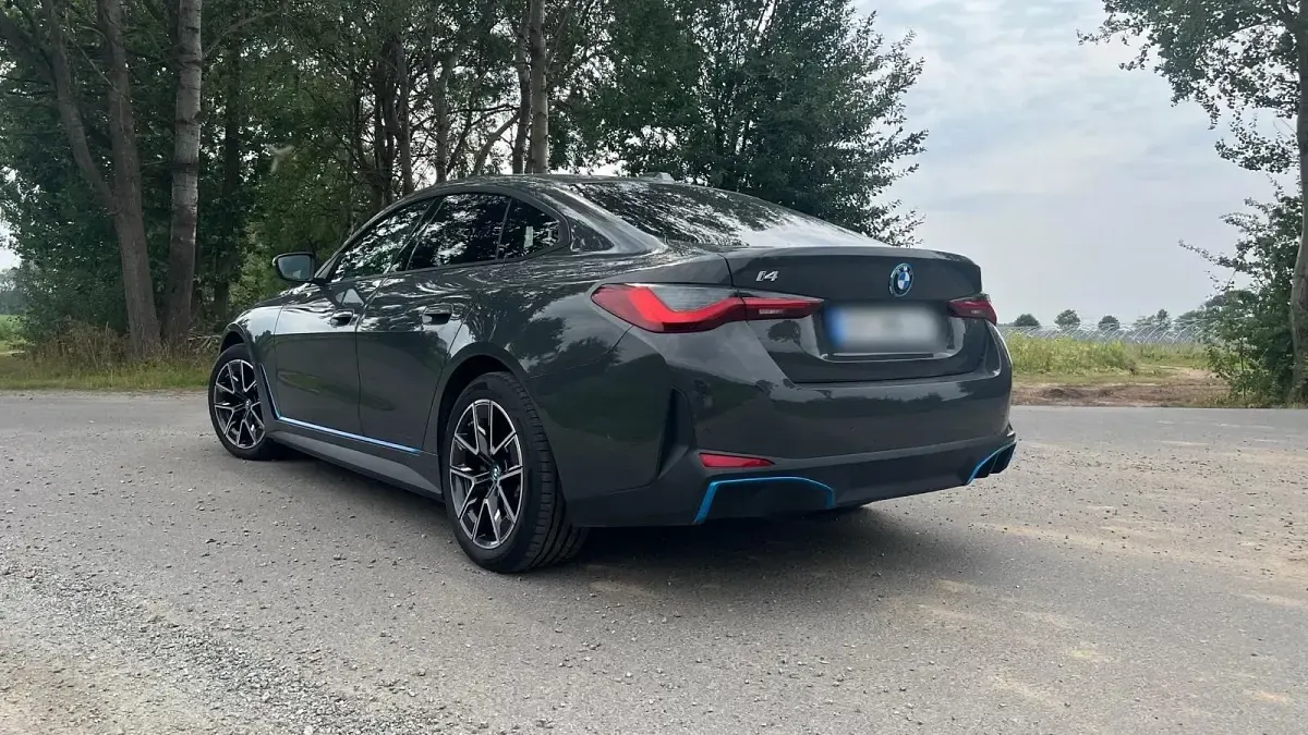 Gebraucht BMW i4 M Sport 250 kW (340 PS) 2022 Grau Limousine