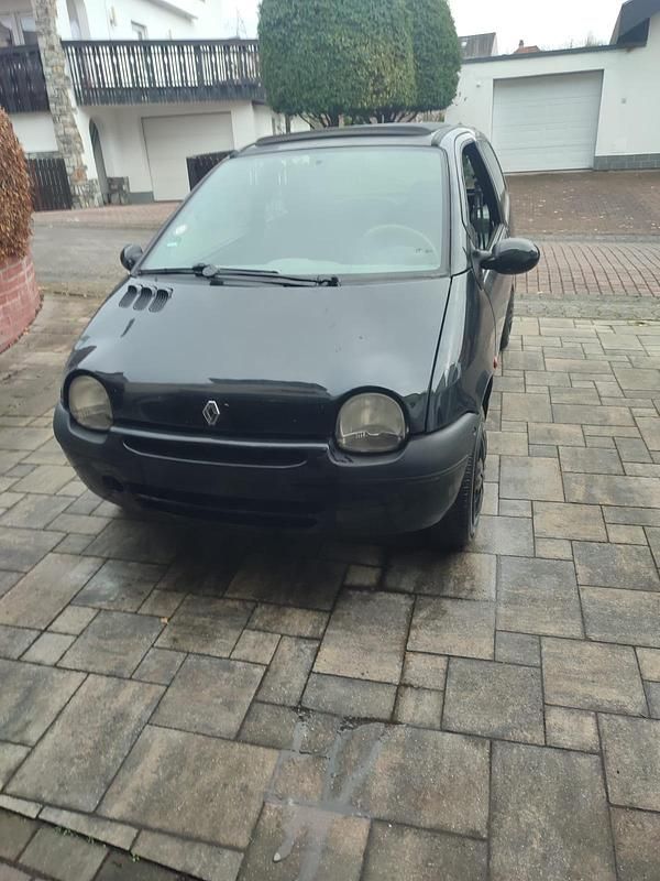 Schwarz Gebraucht 2000 Renault Twingo Kleinwagen | 650 € - Bild 1/4