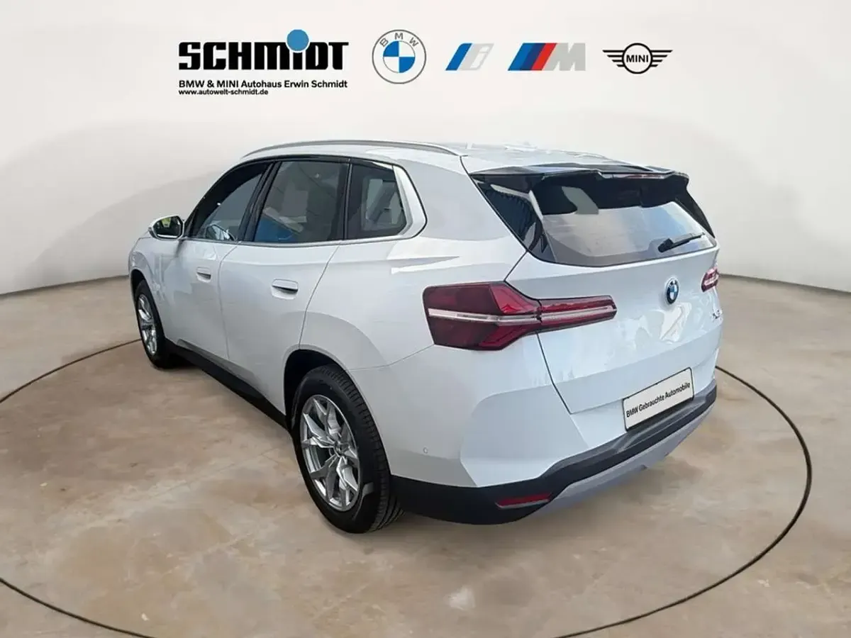 Gebraucht BMW X3 197 PS (144 kW) 2025 Alpinweiß SUV