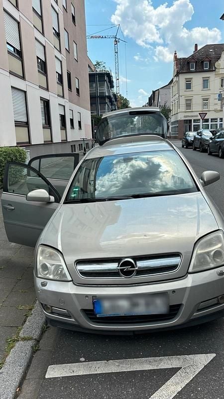 Gebraucht 2005 Opel Signum Kombi | 1.200 € (Guter Preis) - Bild 1/4
