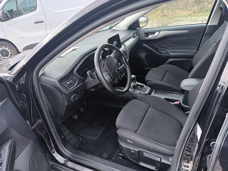 Gebraucht Ford Focus Titanium 150 PS (110 kW) 2020 Schwarz Kombi