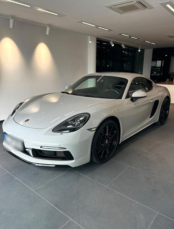 Gebraucht Porsche 718 Cayman 300 PS (220 kW) 2019 Andere farben Coupé