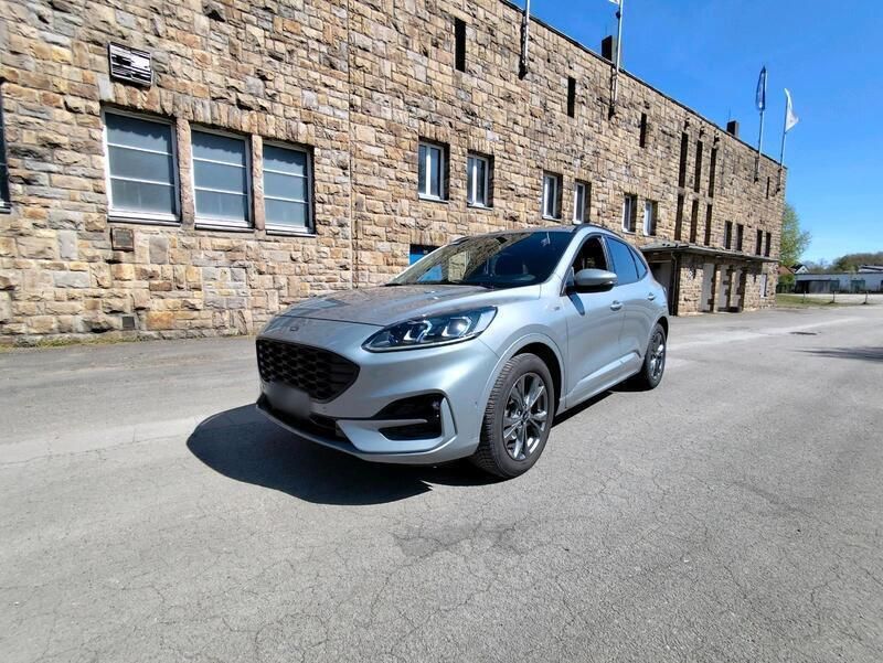 Silber Gebraucht 2021 Ford Kuga ST-Line SUV | 22.848 € (Fairer Preis) - Bild 1/4