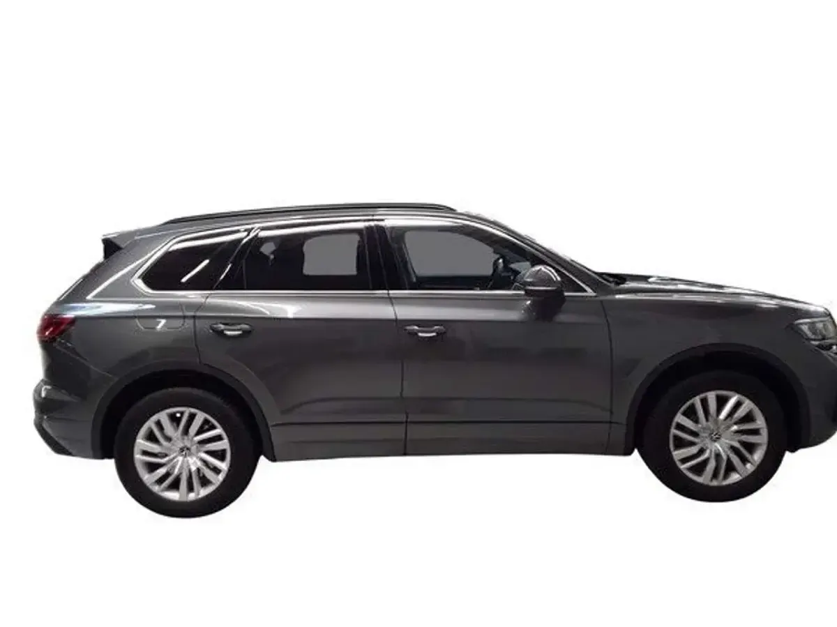 Gebraucht VW Touareg Elegance 340 PS (250 kW) 2025 Grau SUV