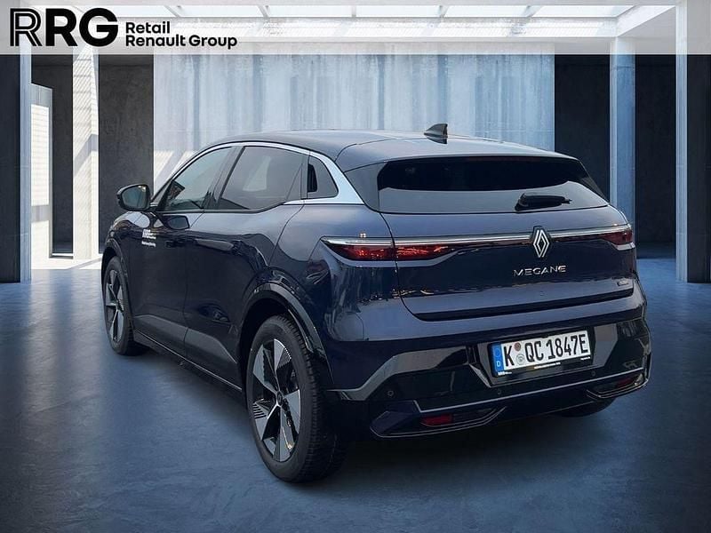 Gebraucht Renault Megane E-Tech Komfort 160 kW (218 PS) 2025 Nachtblau metallic Limousine