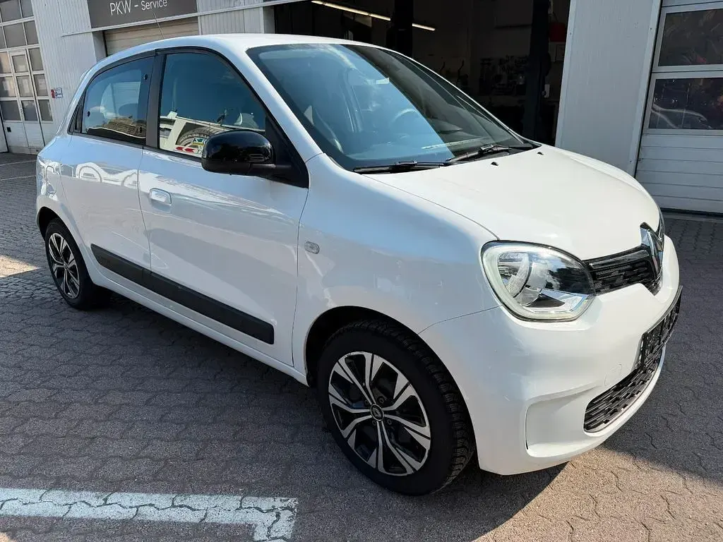 Gebraucht Renault Twingo SE 65 PS (47 kW) 2022 Crystal weiss Kleinwagen