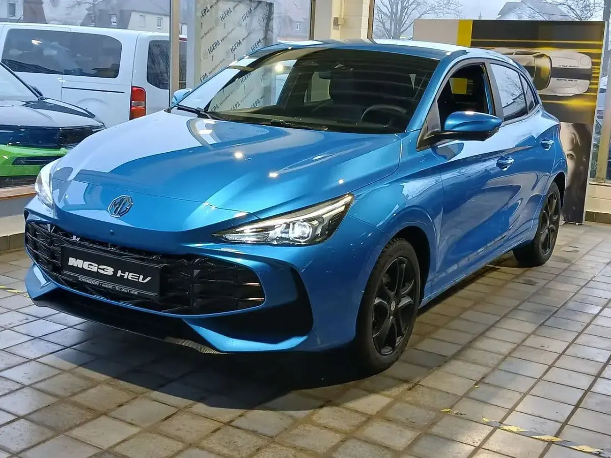 Gebraucht MG MG3 Luxury 194 PS (142 kW) 2025 Como blue Kleinwagen