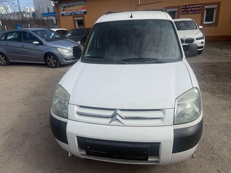 Gebraucht Citroën Berlingo 75 PS (55 kW) 2007 Weiß Van / Kleinbus