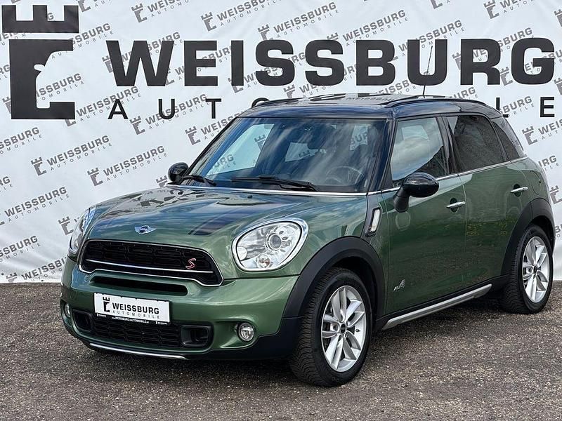 Grün Gebraucht 2015 Mini Cooper SD Countryman SUV | 13.980 € (Etwas zu teuer) - Bild 1/4