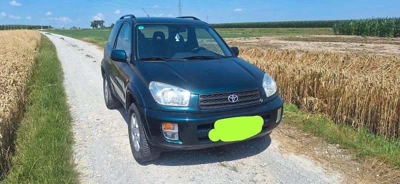 Grün Gebraucht 2003 Toyota RAV4 SUV | 4.750 € (Guter Preis) - Bild 1/4