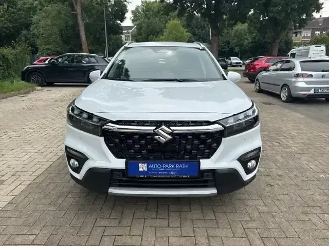 Neu Suzuki SX4 S-Cross Comfort 2026 Weiss SUV
