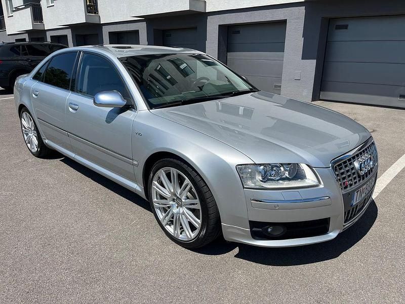 Silber Gebraucht 2006 Audi S8 Sport Limousine | 14.800 € (Guter Preis) - Bild 1/4