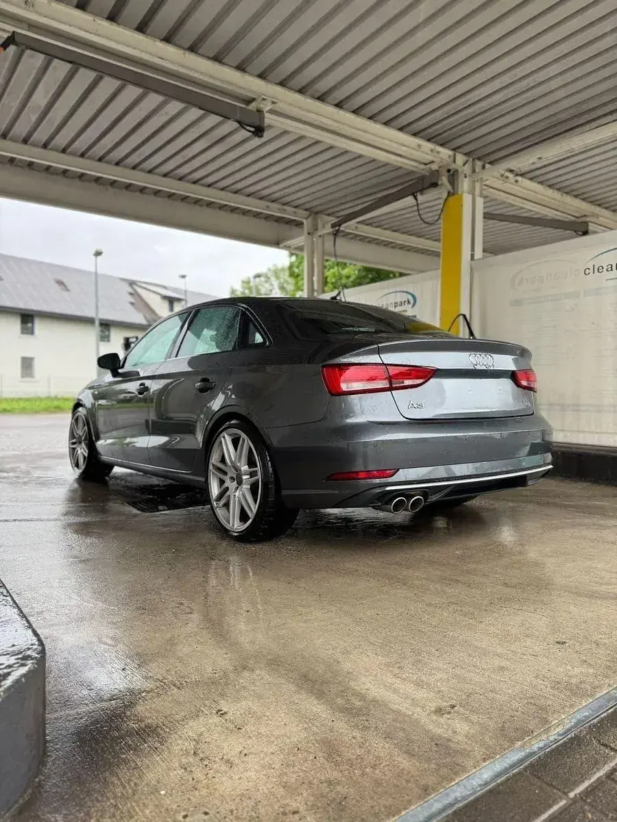 Gebraucht Audi A3 S-Line 150 PS (110 kW) 2017 Grau Limousine