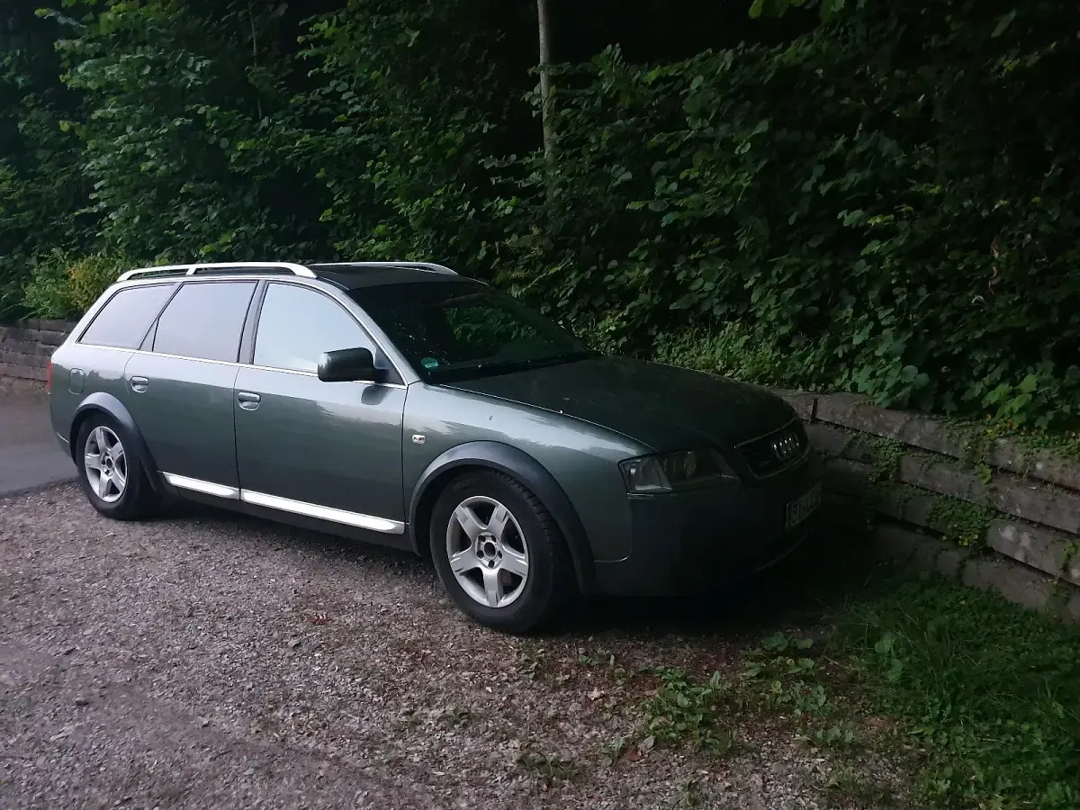 Gebraucht Audi A6 180 PS (132 kW) 2002 Grün Kombi
