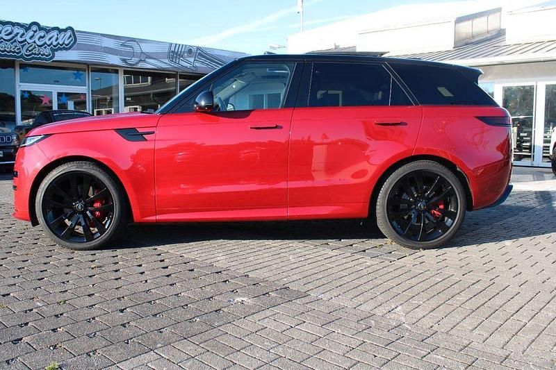 Gebraucht Land Rover Range Rover Sport First Edition 349 PS (256 kW) 2023 Rot SUV