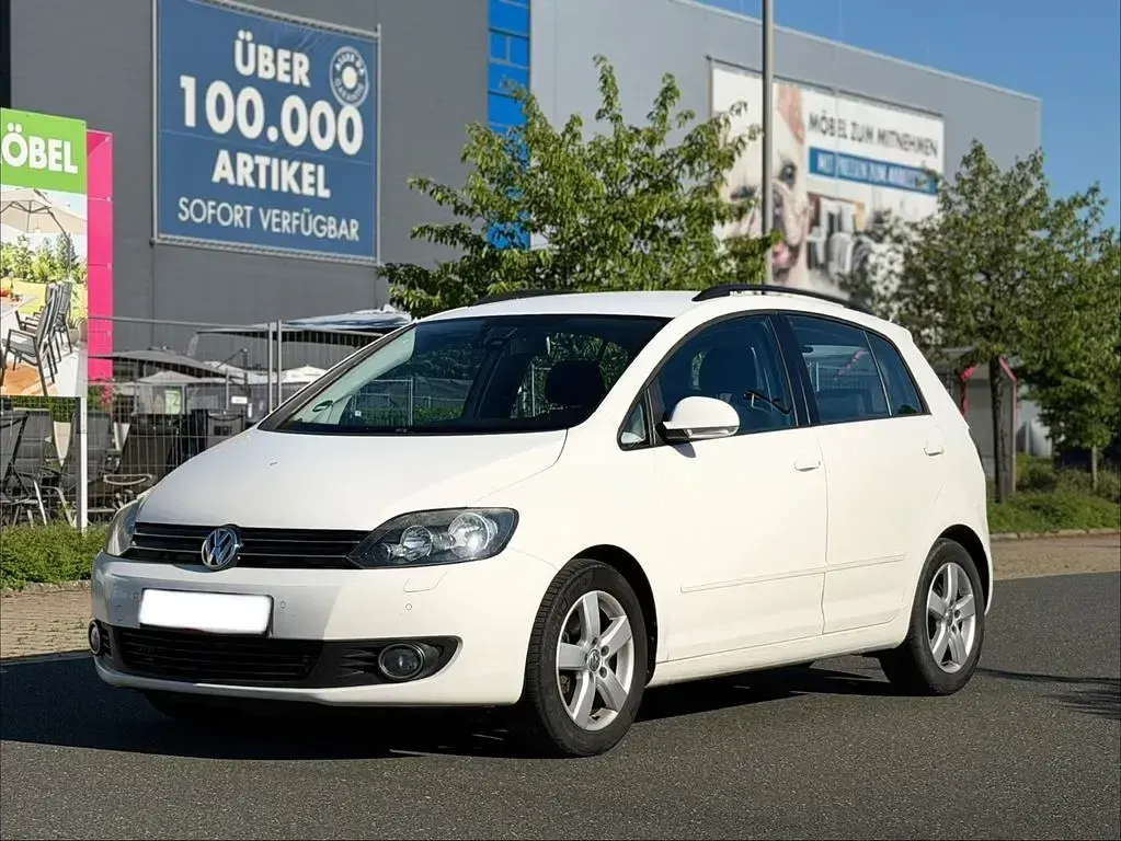 Używany VW Golf Plus Cross 105 KM (77 kW) 2011 Biały Minivan