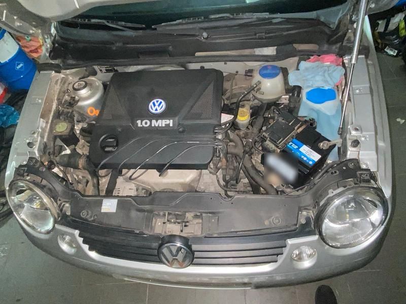 Używany VW Lupo 50 KM (36 kW) 2001 Srebrny Hatchback
