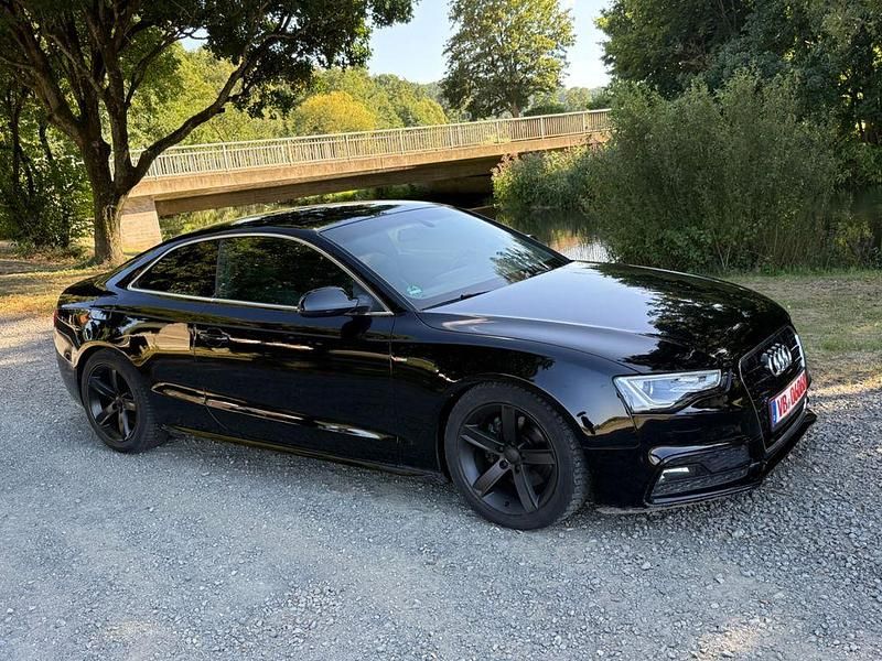 Schwarz Gebraucht 2012 Audi A5 S-Line Coupé | 11.490 € (Fairer Preis) - Bild 1/4