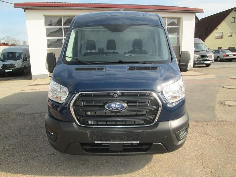 Gebraucht Ford Transit Trend 105 PS (77 kW) 2022 Blau Van / Kleinbus