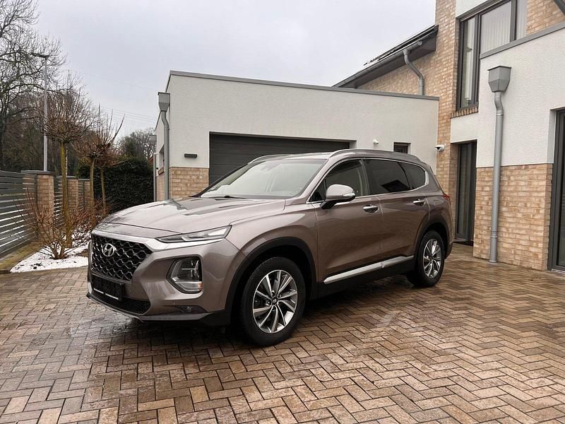 Gebraucht 2019 Hyundai Santa Fe Style SUV | 22.000 € (Fairer Preis) - Bild 1/4