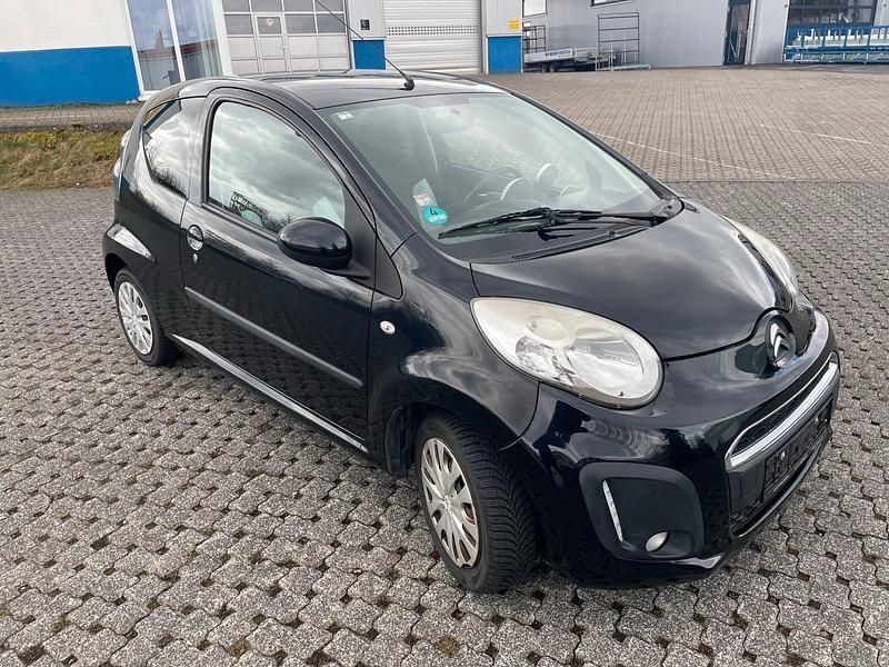Gebraucht Citroën C1 60 PS (44 kW) 2013 Schwarz Kleinwagen