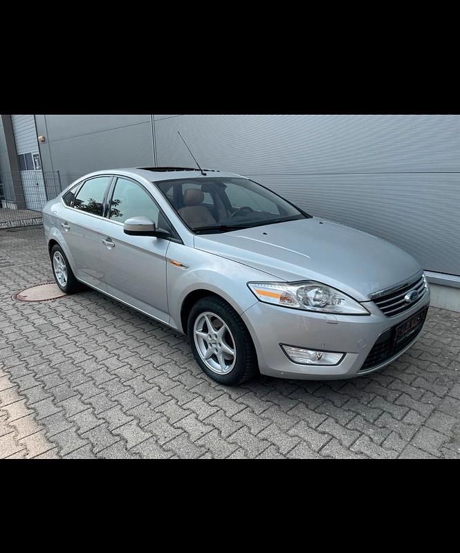 Silber Gebraucht 2007 Ford Mondeo Ghia Limousine | 3.299 € (Fairer Preis) - Bild 1/4