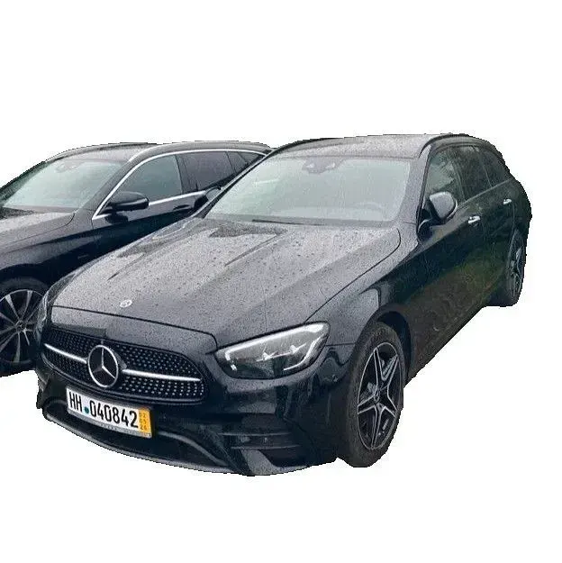 Second-hand Mercedes E300 AMG 306 CP (225 kW) 2022 Negru Berlinǎ