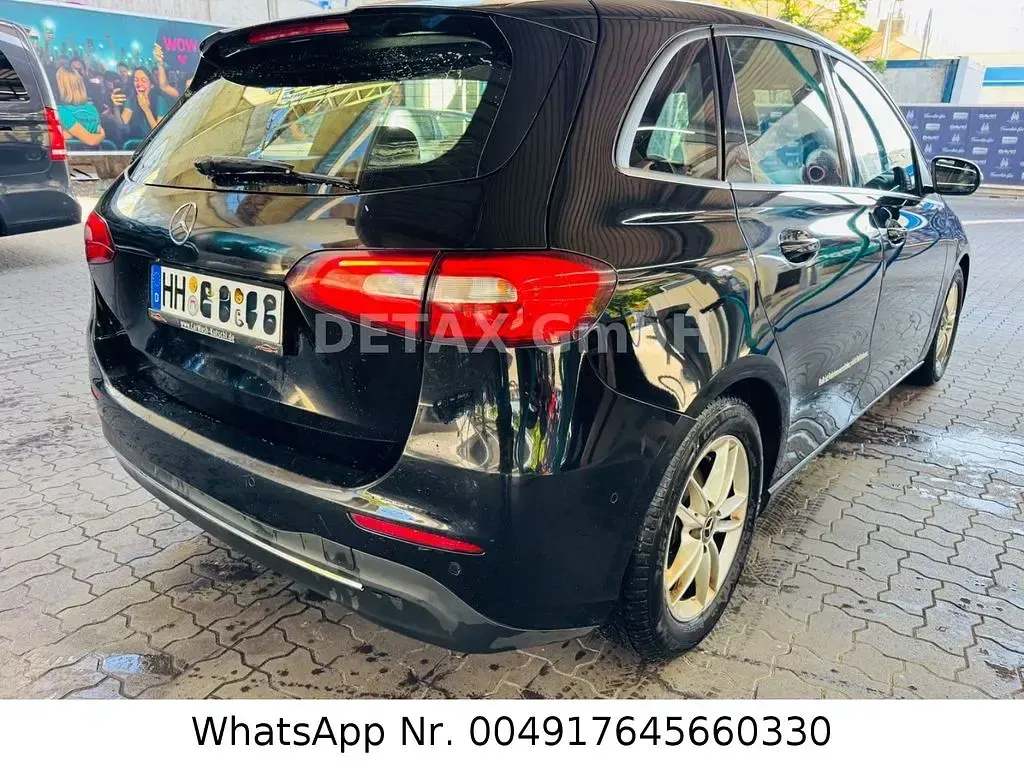 Gebraucht Mercedes B180 Avantgarde 116 PS (85 kW) 2020 Schwarz Kleinwagen
