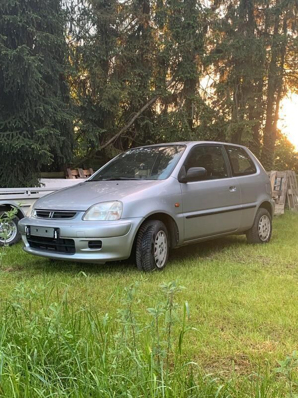 Silber Gebraucht 2001 Honda Logo Kleinwagen | 450 € (Superpreis) - Bild 1/4